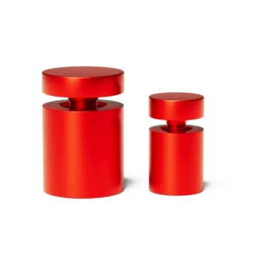 Red Standoffs